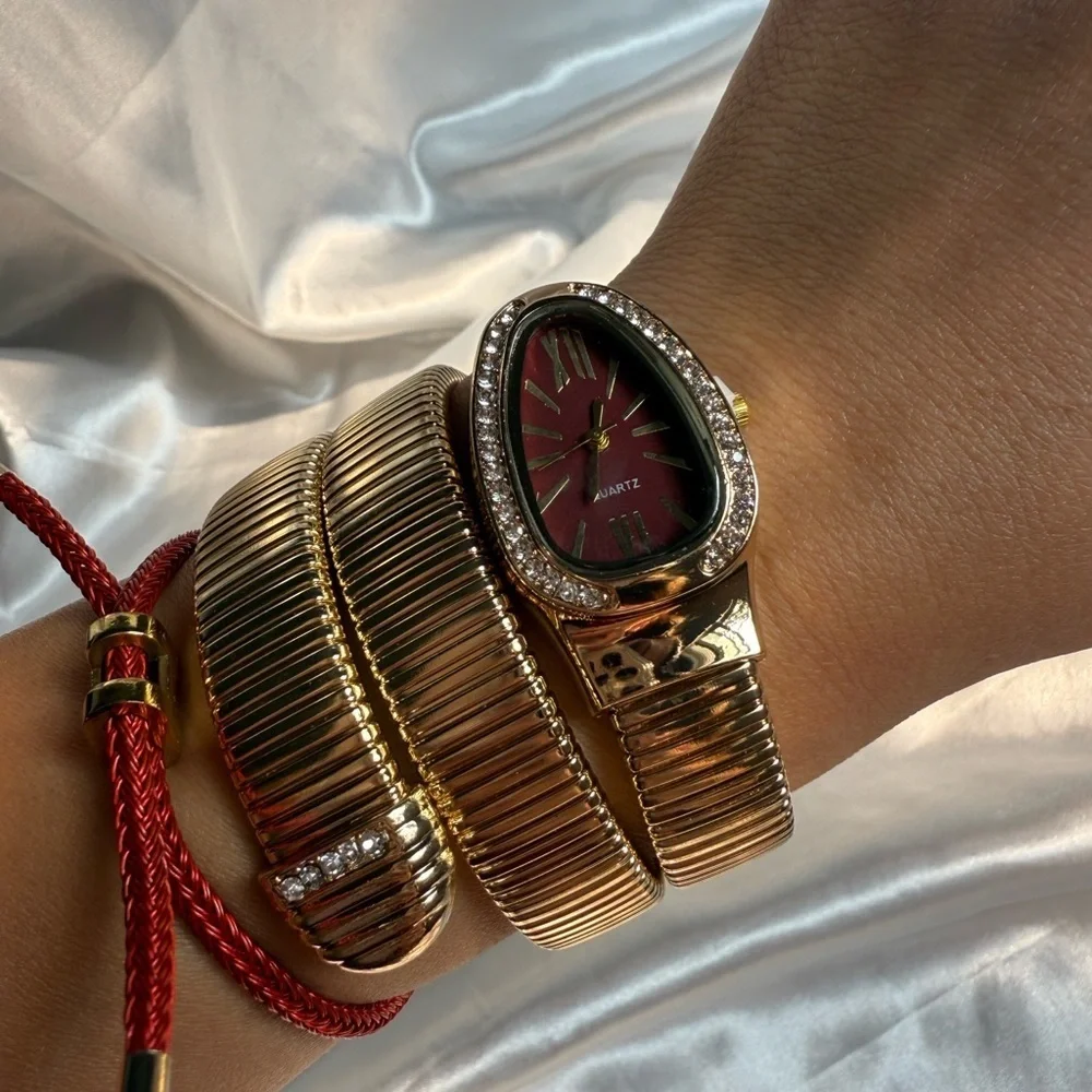 Serpenti serpent Gold and wine red Women's  Watch